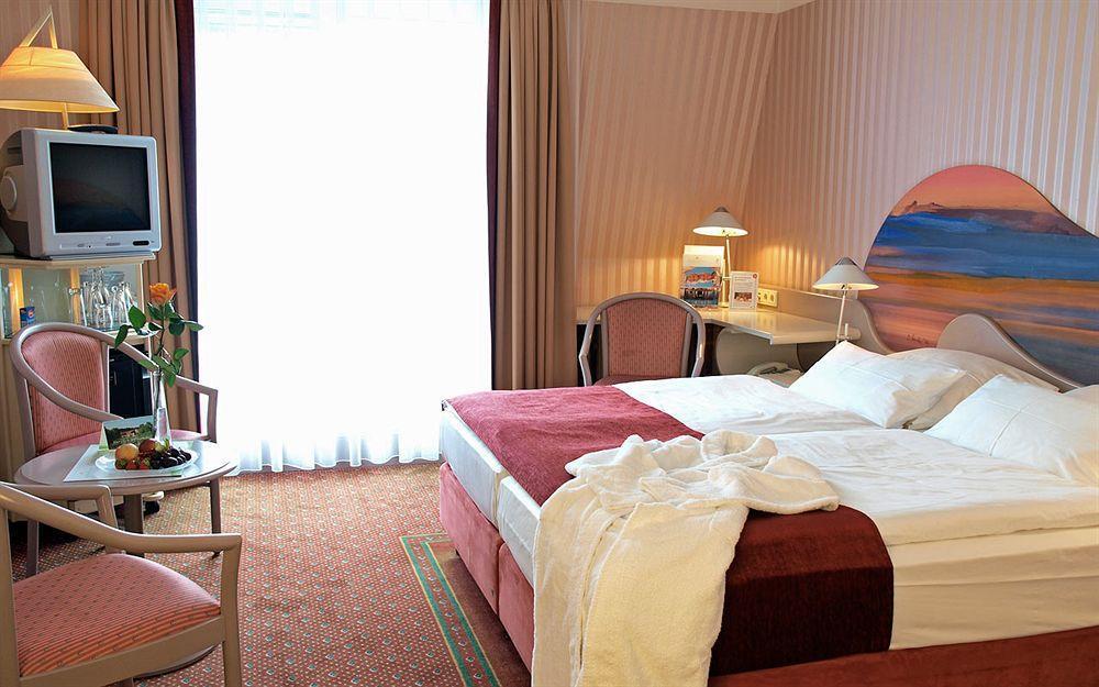 Hotel & Spa Sommerfeld - Adults Only Kremmen Exterior photo